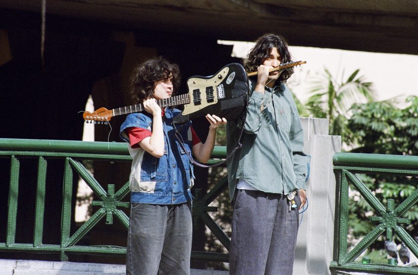  Porto Musical celebra 20 anos com quatro dias de shows, debates e conferências gratuitas no Bairro do Recife Evento acontece de quinta-feira (3) a domingo (6), com programação no Paço do Frevo, Rua do Observatório, Praça do Arsenal e Cinema São Luiz