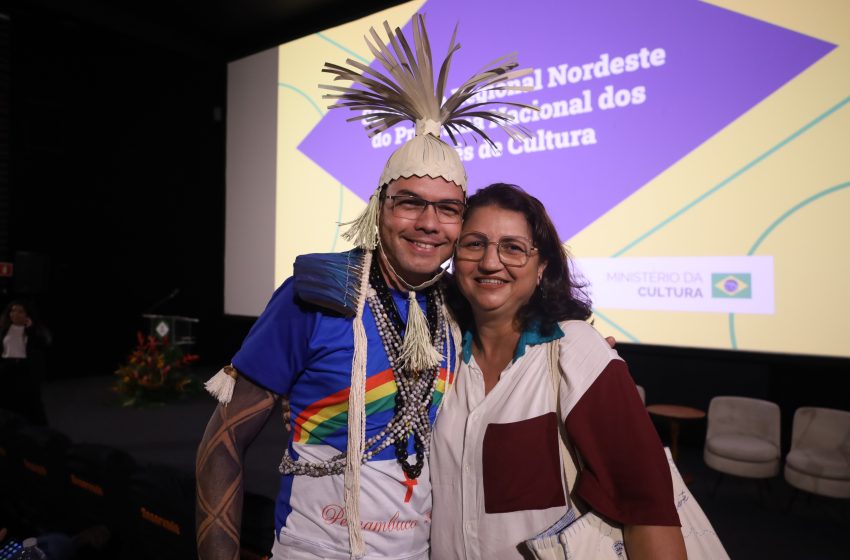  Comitê de Cultura em Pernambuco participa de seminário regional sobre políticas culturais no Nordeste Evento reúne representantes dos nove estados nordestinos em Salvador para discutir participação social, diversidade e políticas culturais nos territórios