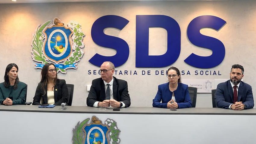  Em Pernambuco, SDS investe quase R$ 6 milhões e mobiliza mais de 32 mil postos de trabalho nas Eleições 2026 Operação de segurança eleitoral terá atuação integrada em 184 municípios e Fernando de Noronha, com 15.066 postos extraordinários no dia da votação e monitoramento por drones e centros de comando