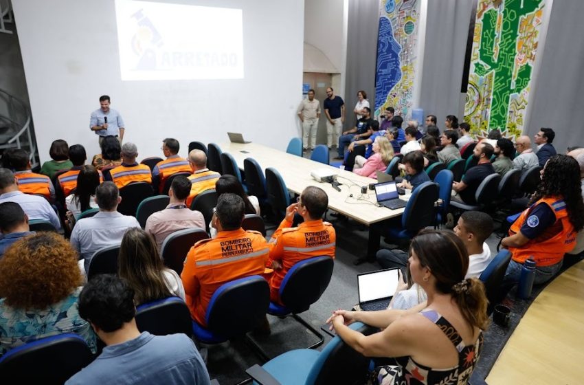  Governo de Pernambuco lança novo edital do Cientista Arretado com cinco desafios para a gestão pública Nova rodada selecionará pesquisadores para desenvolver soluções científicas e tecnológicas; programa já reúne 20 projetos e prevê investimentos de até R$ 1 milhão por iniciativa